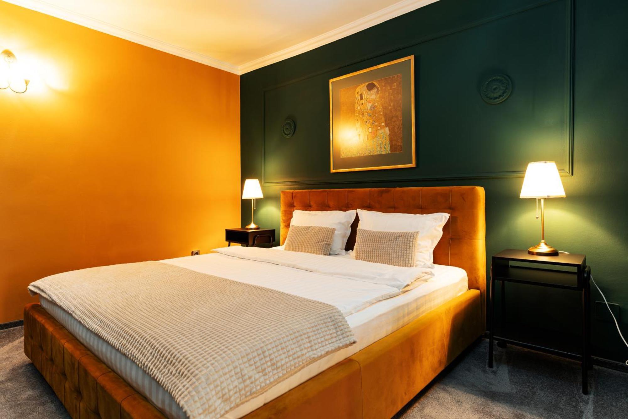 Coco Hotel 3*